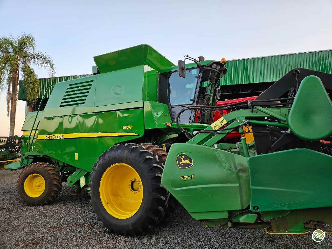 JOHN DEERE 1570 de Pessette Máquinas Agrícolas